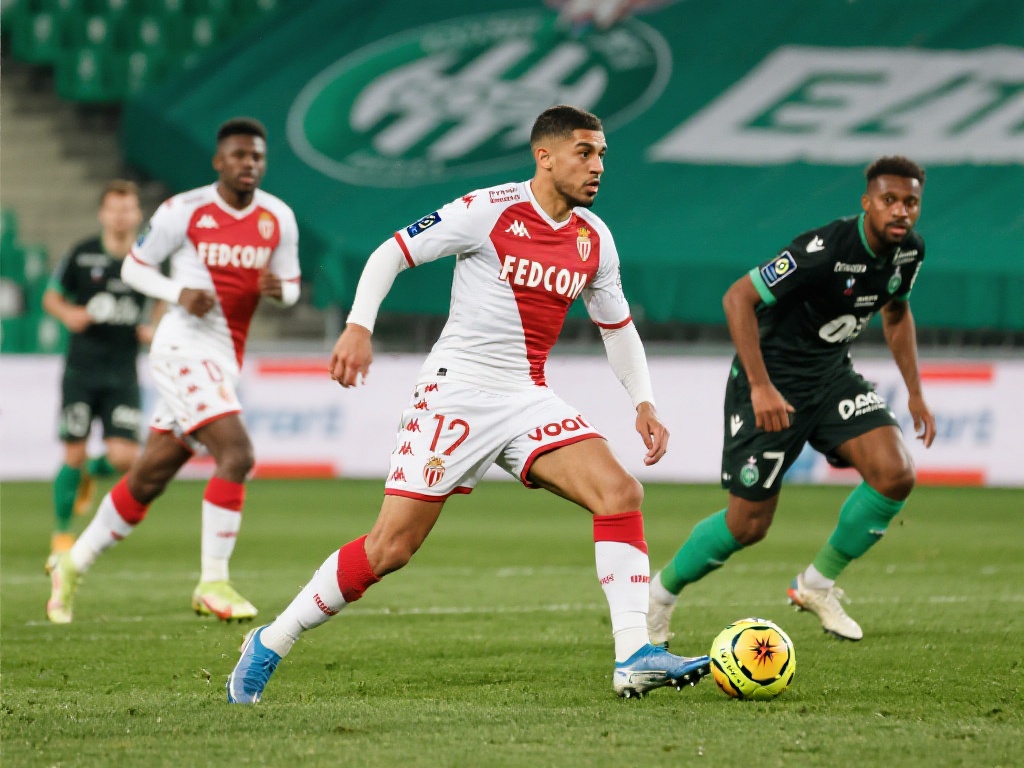 相比之下，摩纳哥显得更为稳定。他们在本赛