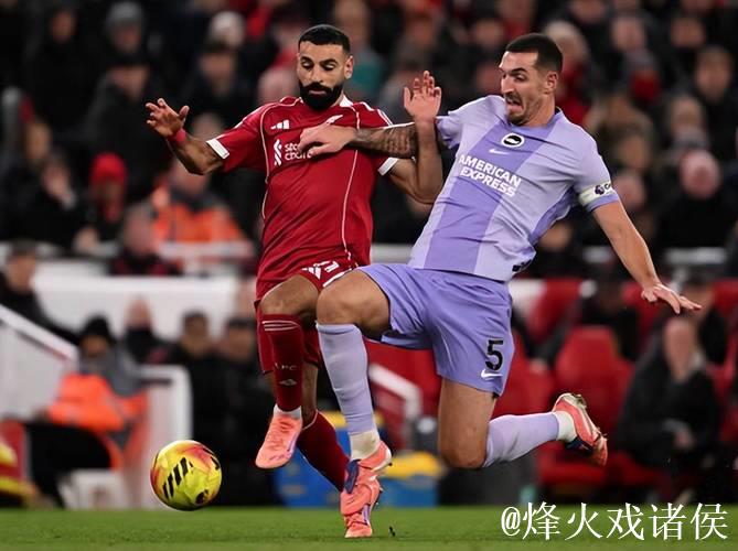 范戴克力挺萨拉赫留队，化解利物浦内部矛盾